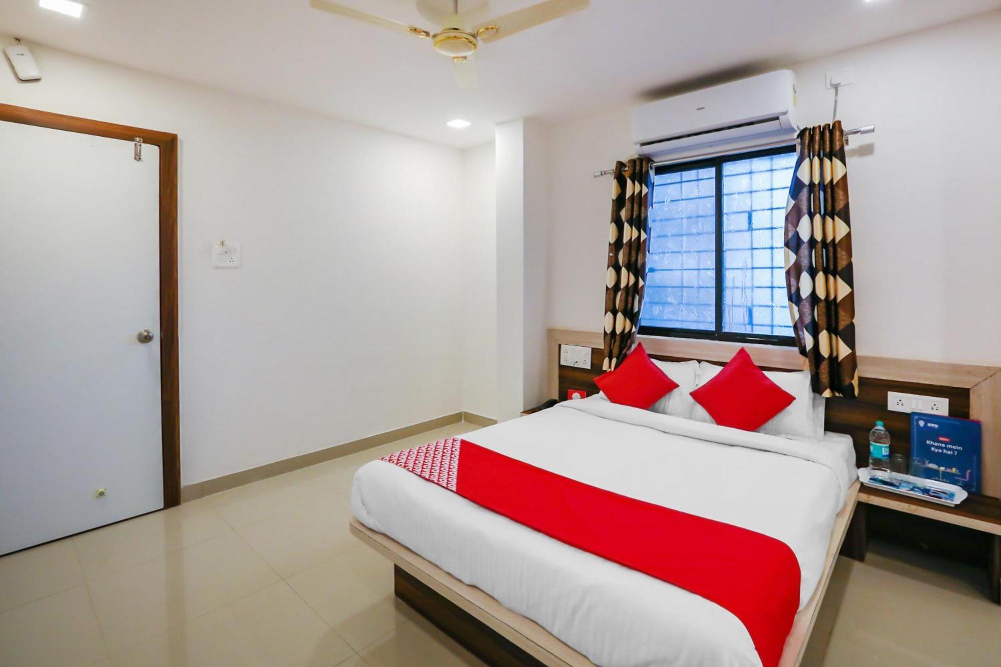 Hotel O Pingara Executive Phursungi Екстер'єр фото