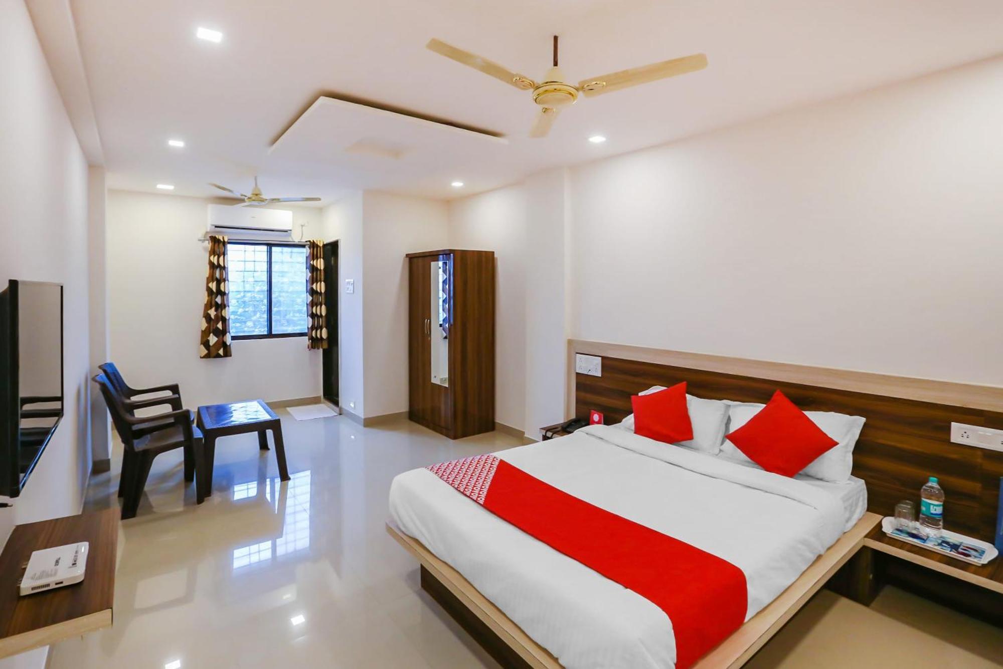 Hotel O Pingara Executive Phursungi Екстер'єр фото