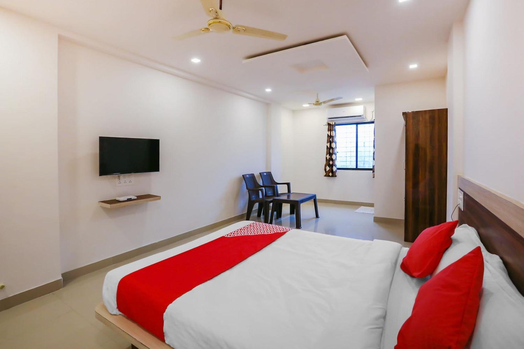 Hotel O Pingara Executive Phursungi Екстер'єр фото