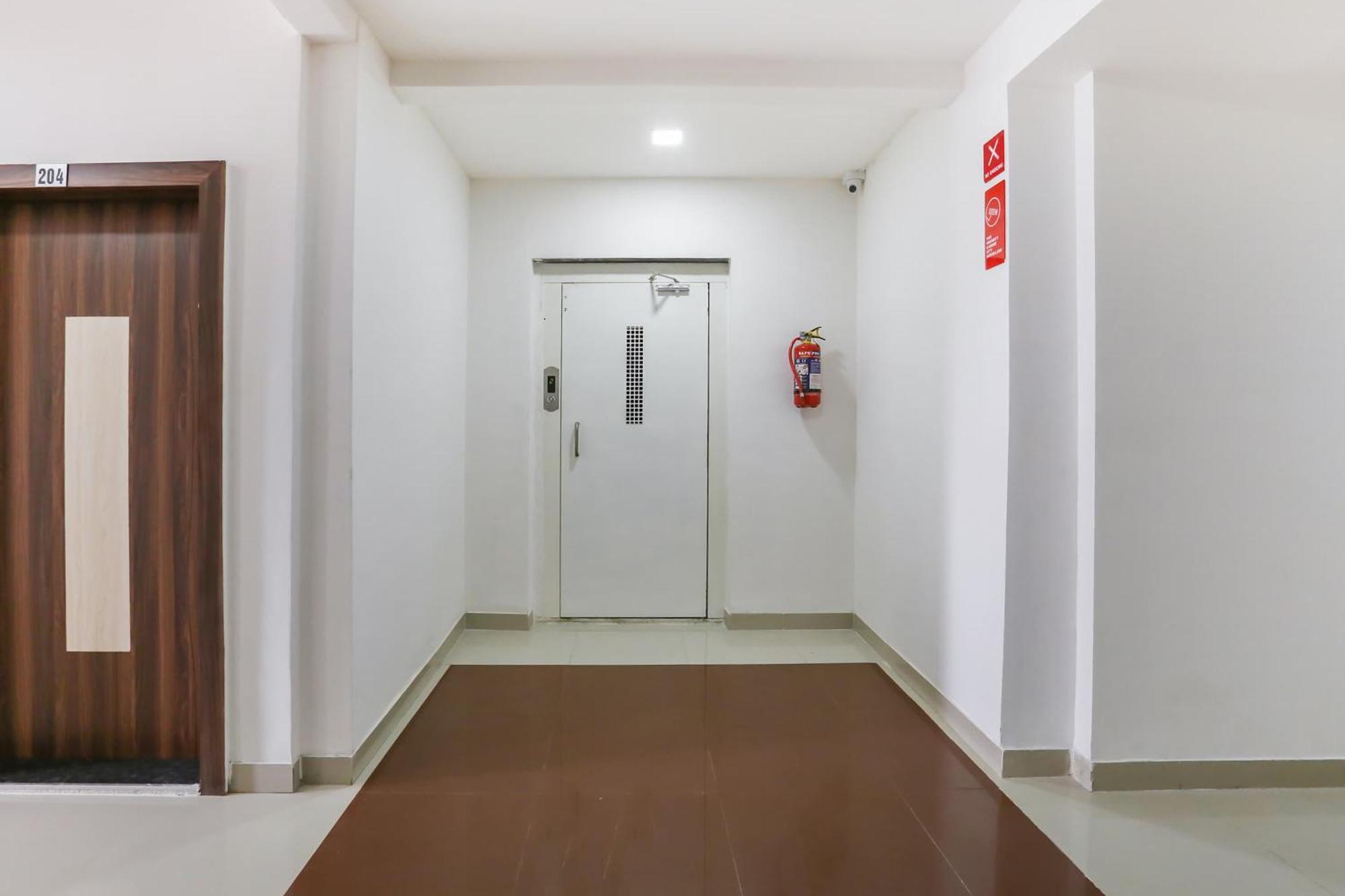 Hotel O Pingara Executive Phursungi Екстер'єр фото