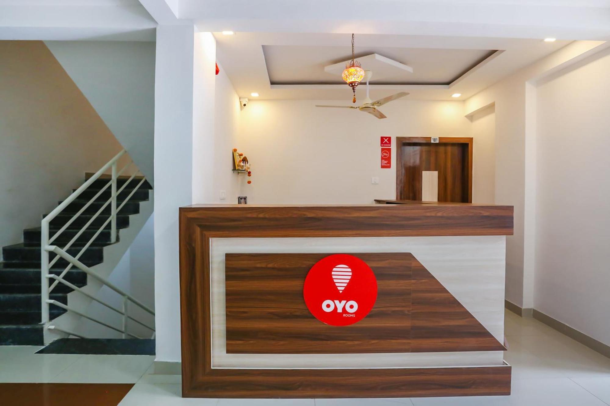 Hotel O Pingara Executive Phursungi Екстер'єр фото